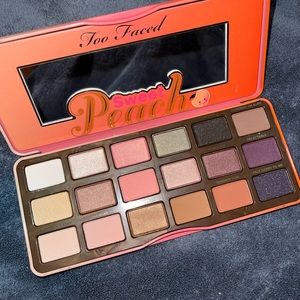 Too Faced Sweet Peach Palette